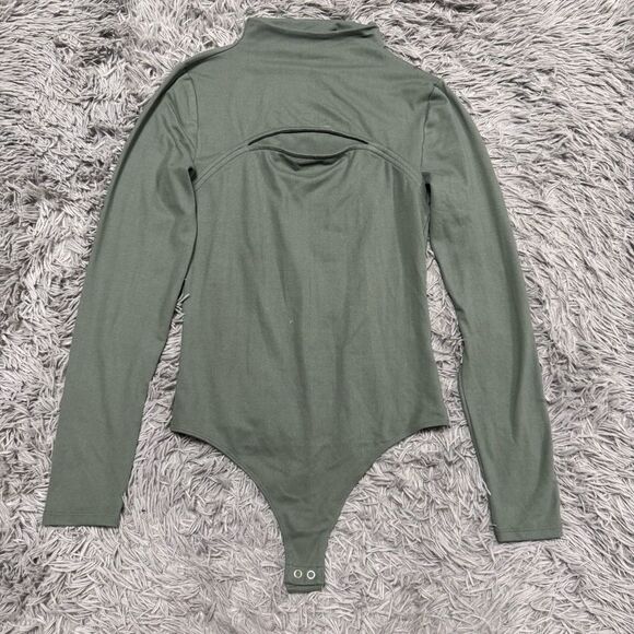 Express Body Contour Mock Neck Open Chest Long Sleeve Thong Bodysuit Size Small - Picture 1 of 8